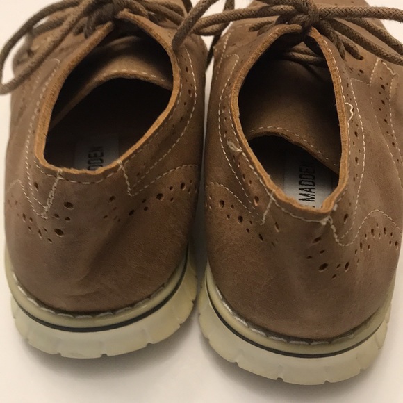 Steve Madden - Boys Tie Shoe - Brown - Perforated Leather - Size 1 - $35 - Picture 5 of 10